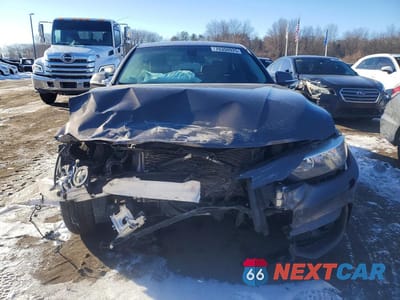 Piąte zdjęcie samochodu w środku: 2015 BMW 328 XI SULEV VIN:WBA3B5C57FP653644 - miniatura