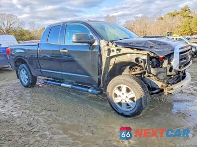 Czwarte zdjęcie samochodu z boku: 2010 TOYOTA TUNDRA GRADE VIN:5TFUM5F18AX007905 - miniatura