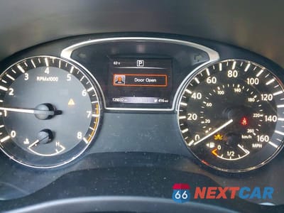 Zdjęcie 9 z 12 samochodu: 2018 NISSAN PATHFINDER SV VIN:5N1DR2MN5JC603790 - miniatura