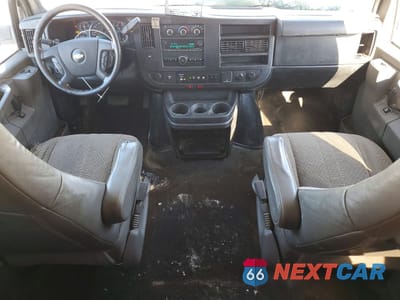 Zdjęcie 8 z 14 samochodu: 2020 CHEVROLET EXPRESS G3500 LT VIN:1GAZGPFG5L1260806 - miniatura
