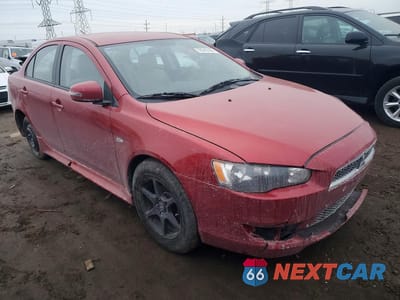 Czwarte zdjęcie samochodu z boku: 2015 MITSUBISHI LANCER ES VIN:JA32U2FU3FU013120 - miniatura