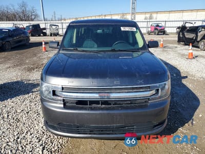 Piąte zdjęcie samochodu w środku: 2018 FORD FLEX SE VIN:2FMGK5B83JBA14804 - miniatura
