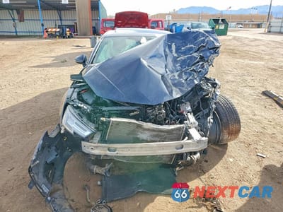 Piąte zdjęcie samochodu w środku: 2017 AUDI A4 PREMIUM PLUS VIN:WAUENAF46HN066622 - miniatura