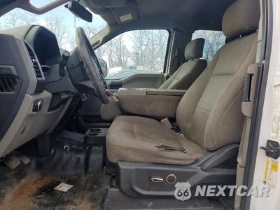 Zdjęcie 7 z 12 samochodu: 2017 FORD F150 XLT 4WD V6 EXT CAB 3.5L VIN:1FTFX1EG8HKD04694 - miniatura