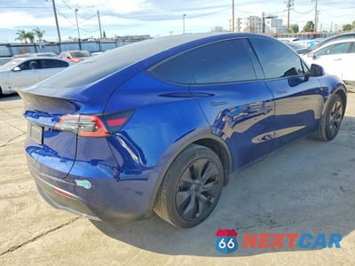 Trzecie zdjęcie samochodu z tyłu: 2025 TESLA MODEL Y VIN:7SAYGDEDXSF227916 - miniatura