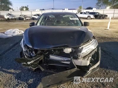 Piąte zdjęcie samochodu w środku: 2021 HONDA CLARITY TOURING VIN:JHMZC5F37MC000559 - miniatura