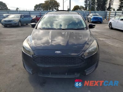 Piąte zdjęcie samochodu w środku: 2016 FORD FOCUS SE VIN:1FADP3K2XGL393601 - miniatura