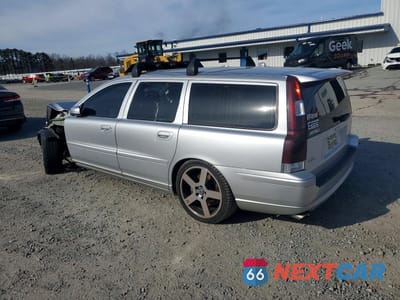Drugie zdjęcie samochodu z przodu: 2005 VOLVO V70 R VIN:YV1SJ527552485156 - miniatura