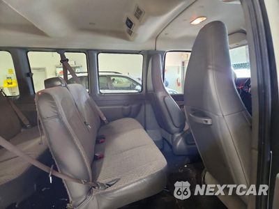 Zdjęcie 10 z 12 samochodu: 2020 CHEVROLET EXPRESS G2500 LT VIN:1GAWGFFG1L1143964 - miniatura