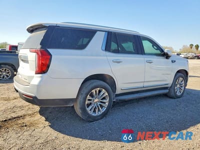 Trzecie zdjęcie samochodu z tyłu: 2021 GMC YUKON SLT VIN:1GKS2BKD8MR122464 - miniatura