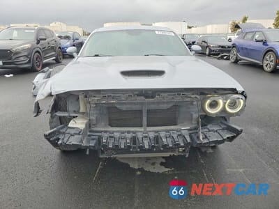 Piąte zdjęcie samochodu w środku: 2022 DODGE CHALLENGER GT VIN:2C3CDZJG3NH159801 - miniatura