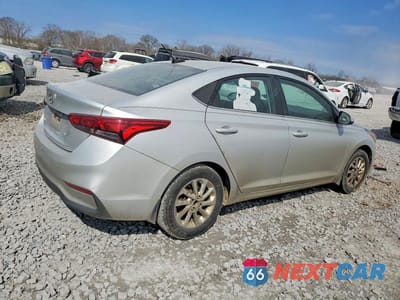 Trzecie zdjęcie samochodu z tyłu: 2021 HYUNDAI ACCENT SEL VIN:3KPC24A63ME133396 - miniatura