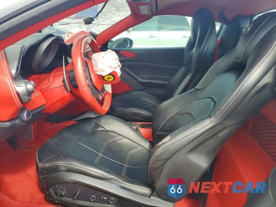 Zdjęcie 7 z 13 samochodu: 2018 FERRARI 488 SPIDER VIN:ZFF80AMA4J0229716 - miniatura