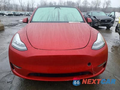 Piąte zdjęcie samochodu w środku: 2021 TESLA MODEL Y VIN:5YJYGDEEXMF073278 - miniatura