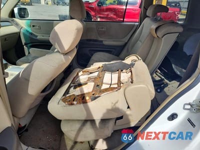 Zdjęcie 11 z 12 samochodu: 2004 TOYOTA HIGHLANDER BASE VIN:JTEGD21A240104366 - miniatura