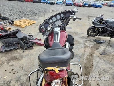 Zdjęcie 6 z 9 samochodu: 2014 HARLEY-DAVIDSON FLHTK ELECTRA GLIDE ULTRA LIMITED VIN:1HD1KEL10EB634015 - miniatura