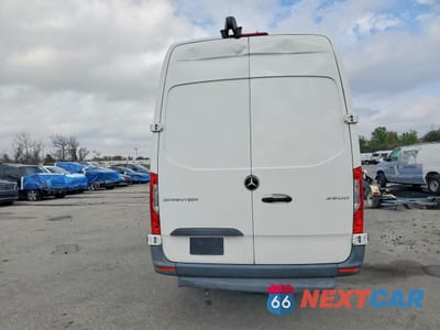 Zdjęcie 6 z 12 samochodu: 2021 MERCEDES-BENZ SPRINTER 2500 VIN:W1W40CHY9MT055519 - miniatura