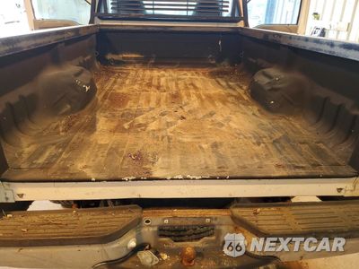 Zdjęcie 10 z 12 samochodu: 2003 FORD F250 SUPER DUTY VIN:1FTNF20L83EA32731 - miniatura