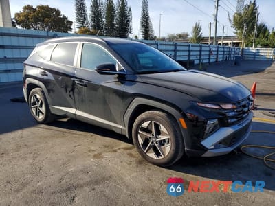 Czwarte zdjęcie samochodu z boku: 2025 HYUNDAI TUCSON SEL CONVENIENCE VIN:5NMJC3DE0SH574801 - miniatura