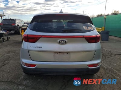 Zdjęcie 6 z 11 samochodu: 2017 KIA SPORTAGE LX VIN:KNDPMCAC4H7229782 - miniatura