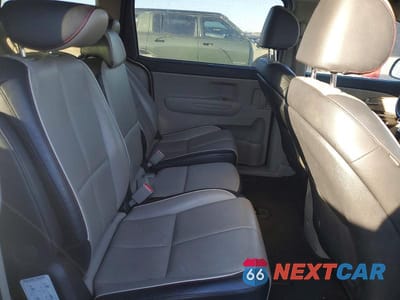 Zdjęcie 10 z 11 samochodu: 2019 KIA SEDONA VIN:KNDMB5C17K6510522 - miniatura