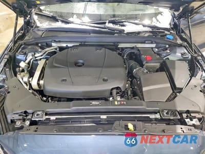 Zdjęcie 11 z 11 samochodu: 2020 VOLVO V60 CROSS COUNTRY T5 MOMENTUM VIN:YV4102WK1L1048787 - miniatura