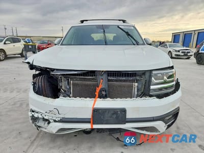Piąte zdjęcie samochodu w środku: 2019 VOLKSWAGEN ATLAS SEL VIN:1V2SR2CA2KC562352 - miniatura