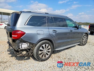 Trzecie zdjęcie samochodu z tyłu: 2017 MERCEDES-BENZ GLS 450 4MATIC VIN:4JGDF6EE9HA827620 - miniatura