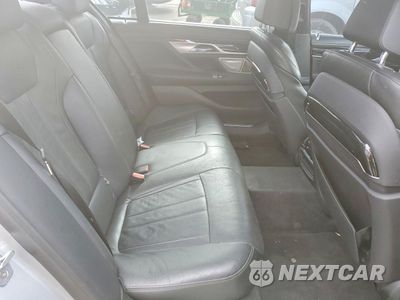 Zdjęcie 10 z 12 samochodu: 2019 BMW 740 I VIN:WBA7E2C56KB217513 - miniatura