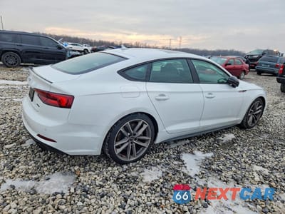 Trzecie zdjęcie samochodu z tyłu: 2019 AUDI A5 VIN:WAUENCF54KA093823 - miniatura