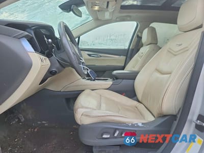 Zdjęcie 7 z 12 samochodu: 2018 CADILLAC XT5 LUXURY VIN:1GYKNDRS9JZ185582 - miniatura