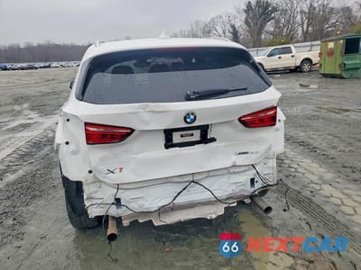 Zdjęcie 6 z 12 samochodu: 2021 BMW X1 XDRIVE28I VIN:WBXJG9C00M5T92070 - miniatura
