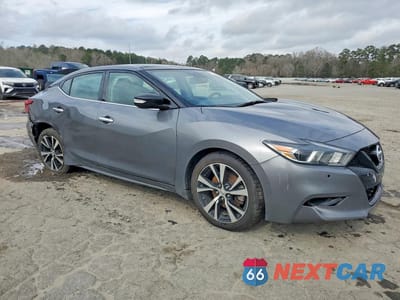 Czwarte zdjęcie samochodu z boku: 2018 NISSAN MAXIMA PLATINUM VIN:1N4AA6AP0JC369060 - miniatura