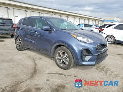 Czwarte zdjęcie samochodu z boku: 2020 KIA SPORTAGE LX VIN:KNDPM3AC5L7723142 - miniatura