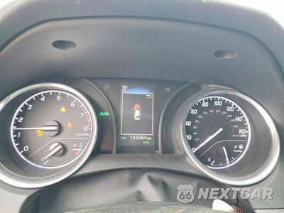 Zdjęcie 9 z 12 samochodu: 2018 TOYOTA CAMRY SE VIN:4T1B11HK1JU563694 - miniatura