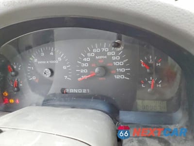 Zdjęcie 9 z 12 samochodu: 2005 FORD F150 VIN:1FTPX14595NB67067 - miniatura
