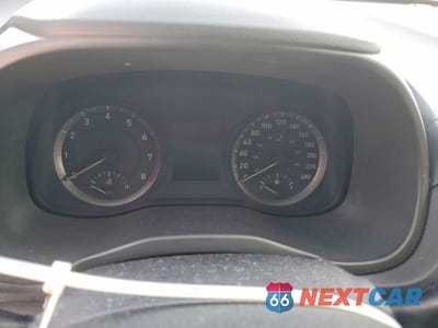 Zdjęcie 9 z 12 samochodu: 2018 HYUNDAI KONA SE VIN:KM8K12AA7JU110977 - miniatura