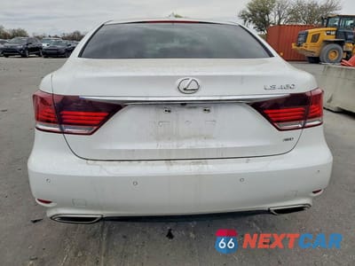 Zdjęcie 6 z 12 samochodu: 2015 LEXUS LS 460 BASE VIN:JTHCL5EF2F5024776 - miniatura