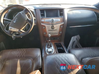 Zdjęcie 8 z 12 samochodu: 2015 INFINITI QX80 VIN:JN8AZ2NE3F9082194 - miniatura