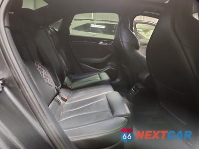 Zdjęcie 10 z 11 samochodu: 2019 AUDI RS3 VIN:WUABWGFF7KA907596 - miniatura