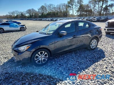 2016 SCION IA BASE 3MYDLBZV9GY106774 - główne zdjęcie licytacji z USA - miniatura