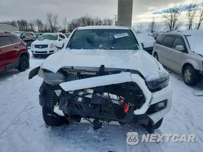 Piąte zdjęcie samochodu w środku: 2021 TOYOTA TACOMA TRD OFF-ROAD VIN:3TYCZ5AN2MT008912 - miniatura
