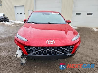 Piąte zdjęcie samochodu w środku: 2022 HYUNDAI KONA SE VIN:KM8K2CAB8NU848305 - miniatura