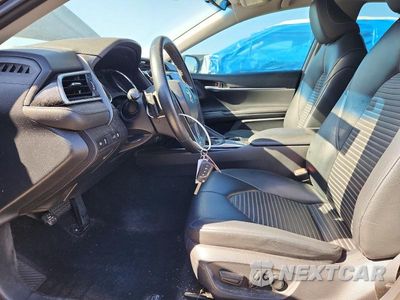Zdjęcie 7 z 11 samochodu: 2018 TOYOTA CAMRY SE VIN:4T1B11HK0JU130593 - miniatura
