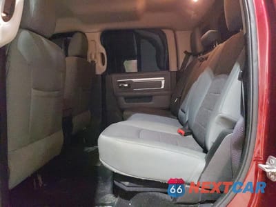 Zdjęcie 10 z 12 samochodu: 2016 RAM 2500 SLT VIN:3C6UR5DLXGG336616 - miniatura