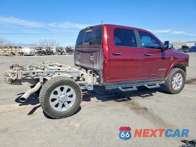 Trzecie zdjęcie samochodu z tyłu: 2022 RAM 2500 LARAMIE VIN:3C6UR5FL0NG391053 - miniatura