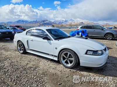Czwarte zdjęcie samochodu z boku: 2004 FORD MUSTANG MACH I VIN:1FAFP42R34F136480 - miniatura