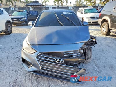 Piąte zdjęcie samochodu w środku: 2019 HYUNDAI ACCENT SE VIN:3KPC24A39KE049344 - miniatura