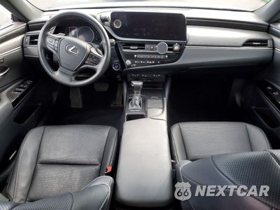 Zdjęcie 8 z 14 samochodu: 2022 LEXUS ES 300H BASE VIN:58ADA1C10NU020178 - miniatura