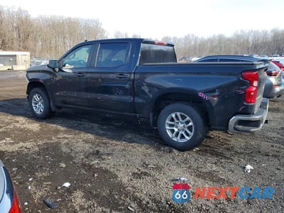 Drugie zdjęcie samochodu z przodu: 2022 CHEVROLET SILVERADO K1500 LT VIN:1GCUDDET6NZ643083 - miniatura